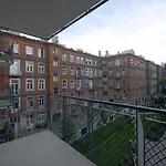 2Br Apt Strzelecka 24 with balcony